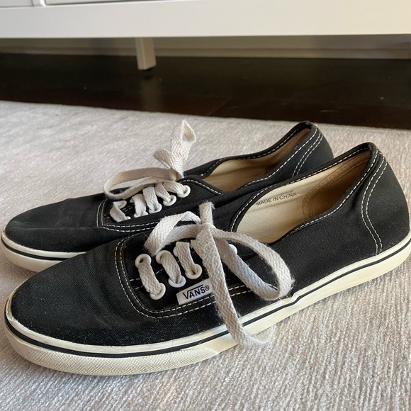 Black Vans - Picture 3 of 3